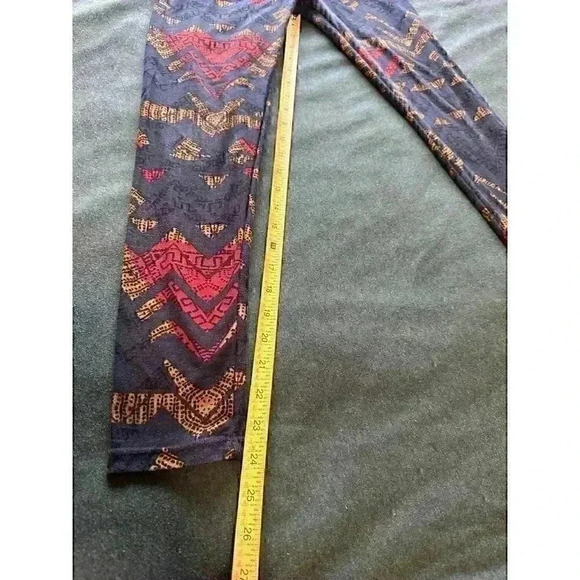 LuLaRoe leggings. Extra soft, stretch leggings, blue, red, gold pattern. OS - Picture 2 of 5